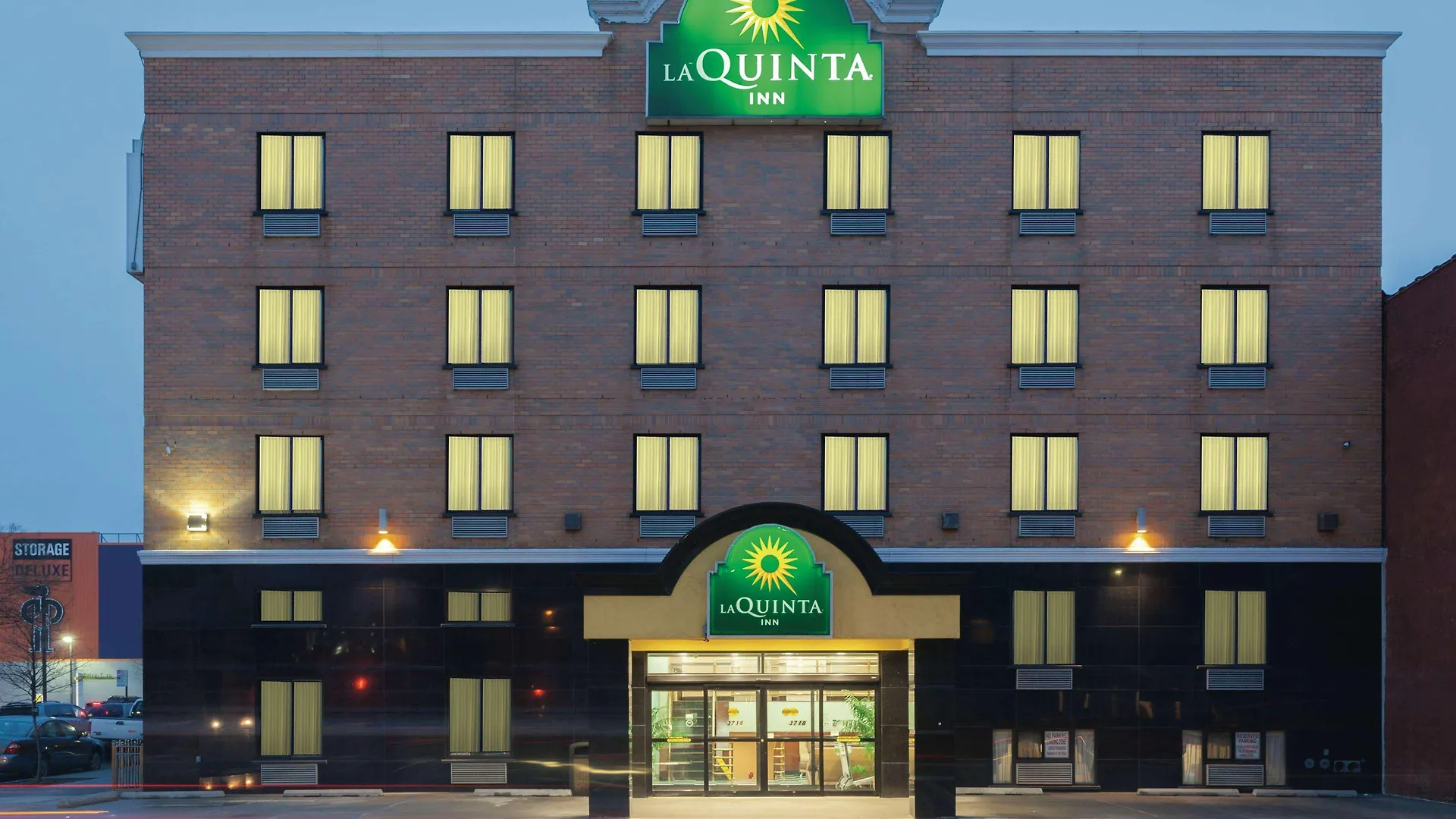 ניו יורק La Quinta Inn By Wyndham Queens