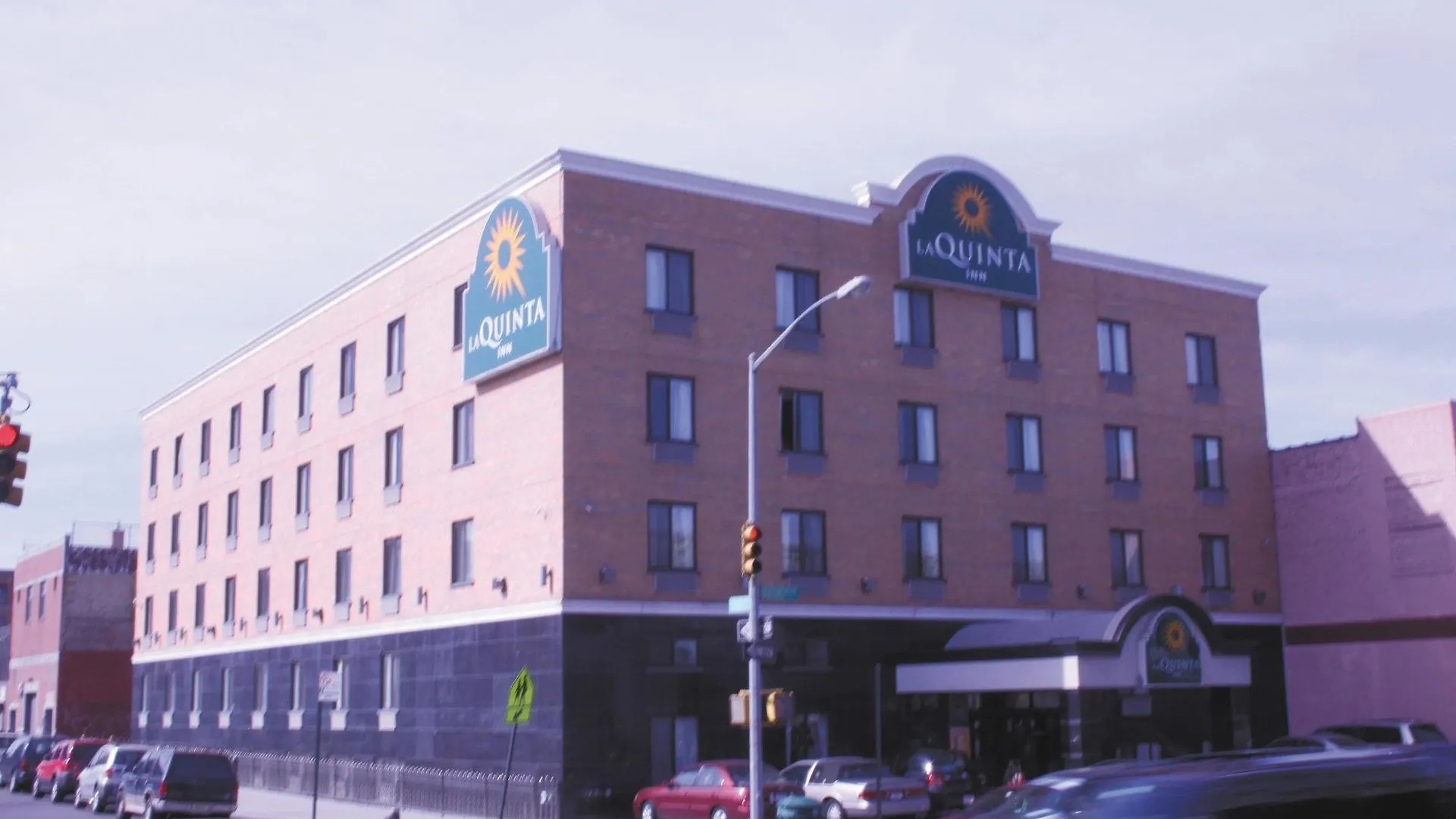 ניו יורק La Quinta Inn By Wyndham Queens 3*, ניו יורק