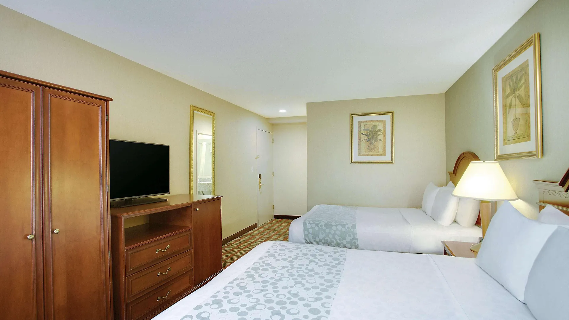 *** Hotel La Quinta Inn By Wyndham Queens New York États-Unis