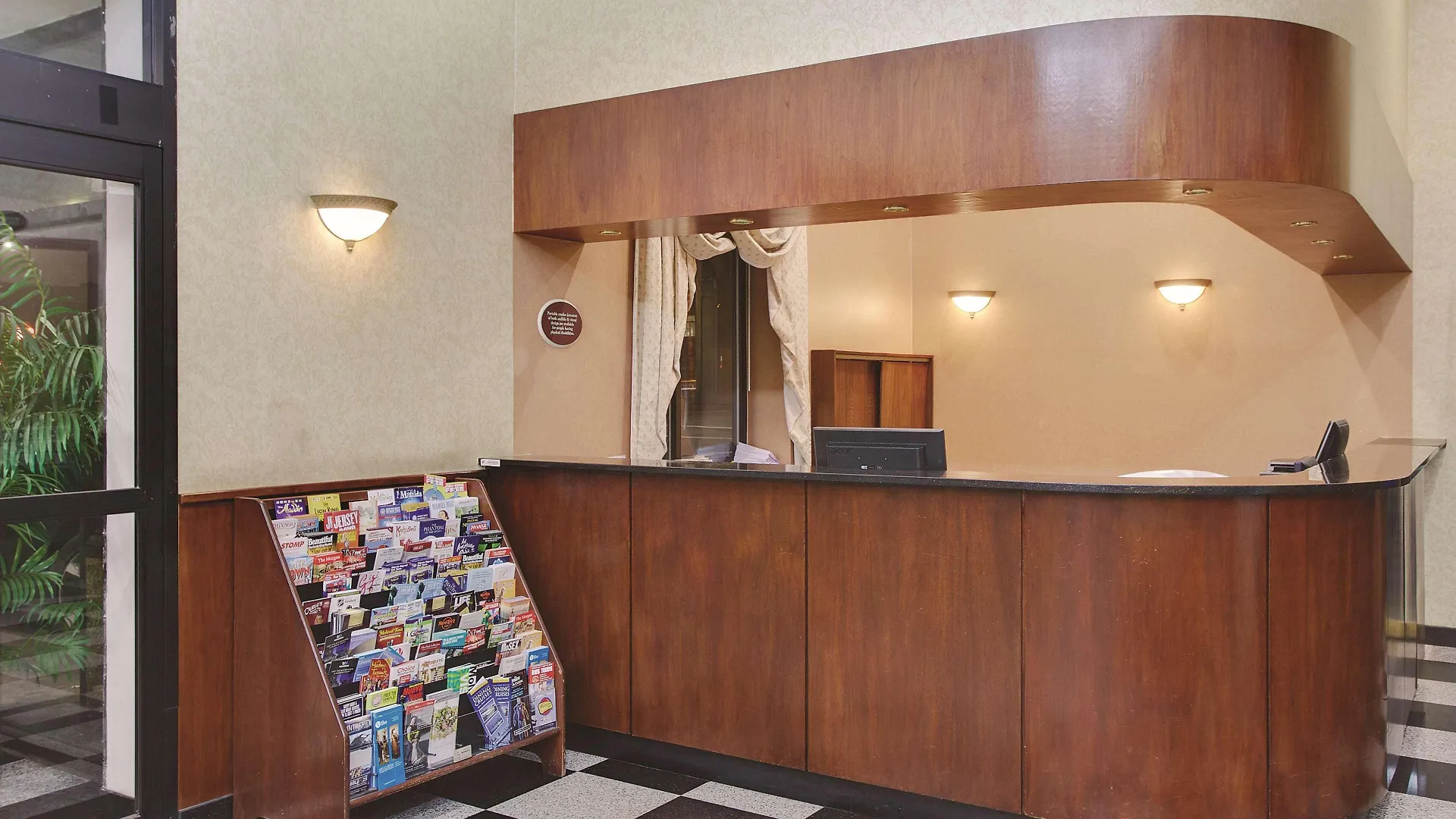 Hotel La Quinta Inn By Wyndham Queens New York